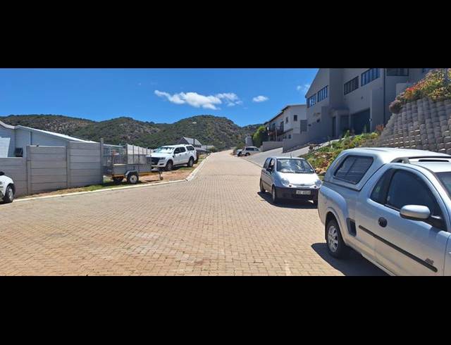 LAND FOR SALE IN ISLAND VIEW